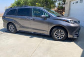 2021 Toyota Sienna XLE
