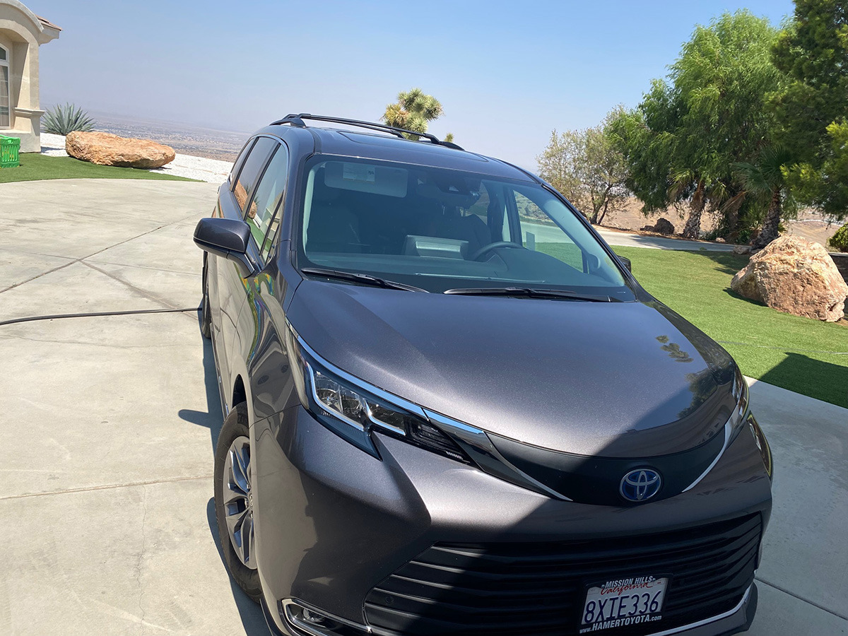 2021 Toyota Sienna XLE