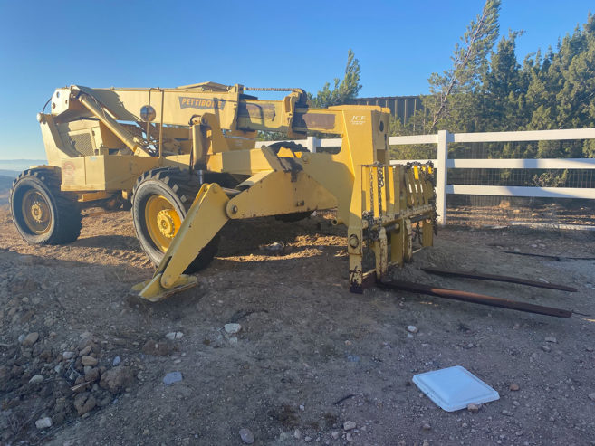 9 ton Pettibone forklift