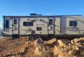 2013 34ft travel trailer with slide